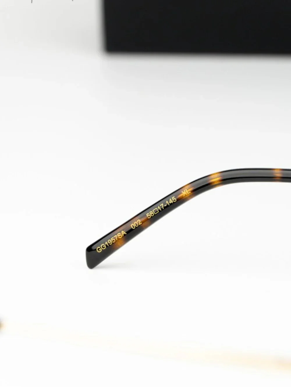 Gucci Women Sunglasses Gold Brown Rectangular GG1957SA 002 NEW AUTHENTIC
